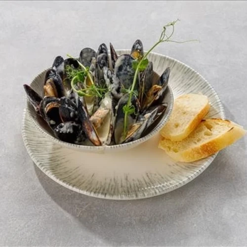 Мидии в сливочном соусе